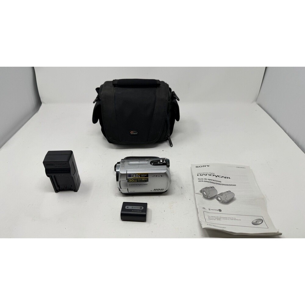Sony Handycam DCR-SR42 30GB HDD, Zeiss Lens Camcorder 40x Zoom W/Batt & Charger